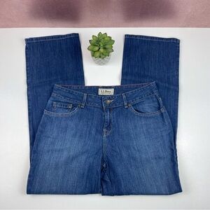 L.L. Bean Favorite Straight Blue Denim Jeans Women Size 8 Casual
